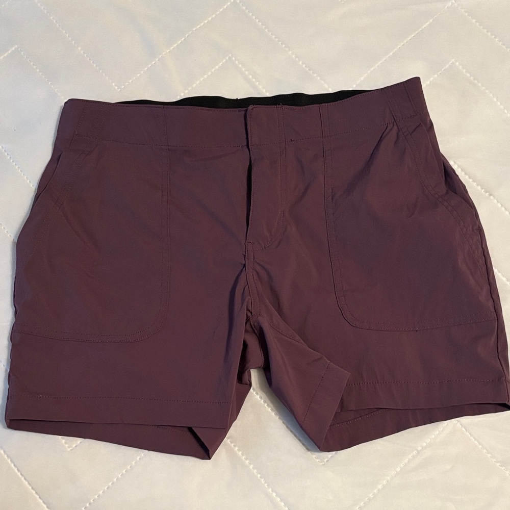 Eddie Bauer Women's Plum Cargo Shorts